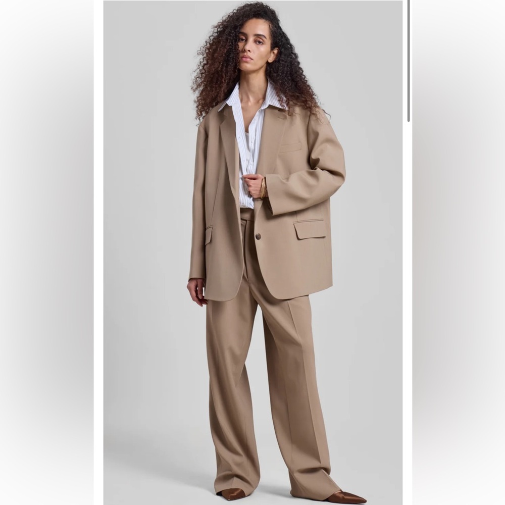 The Frankie Shop Bea Blazer sz M Latte $385